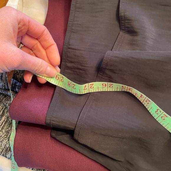 Babaton Toned Black Button Up Blouse - Picture 15 of 16